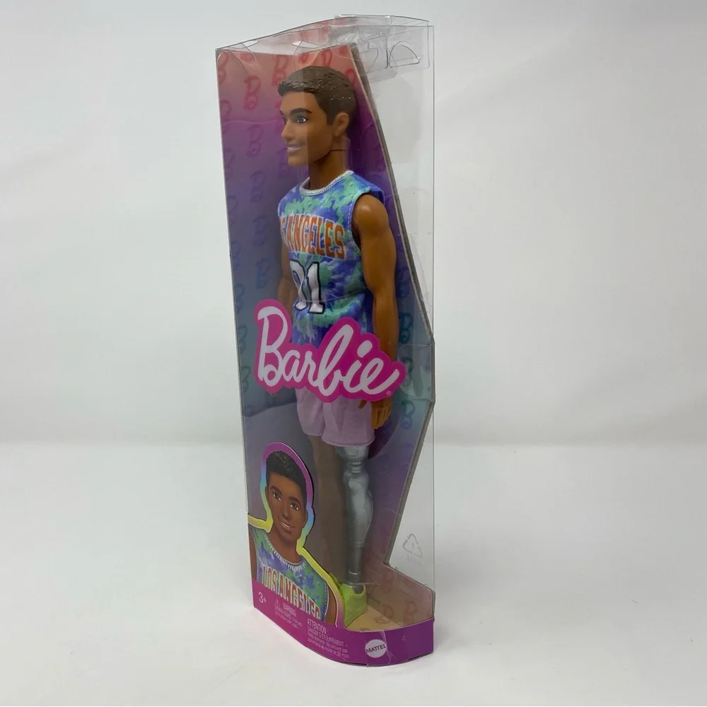 Mattel Barbie Fashionistas Ken‎ Fashion Doll #212 with Prosthetic Leg NEW